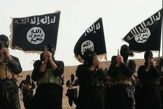 Пропаганда ИГИЛ опубликовала снимок предполагаемых террористов - ФОТО